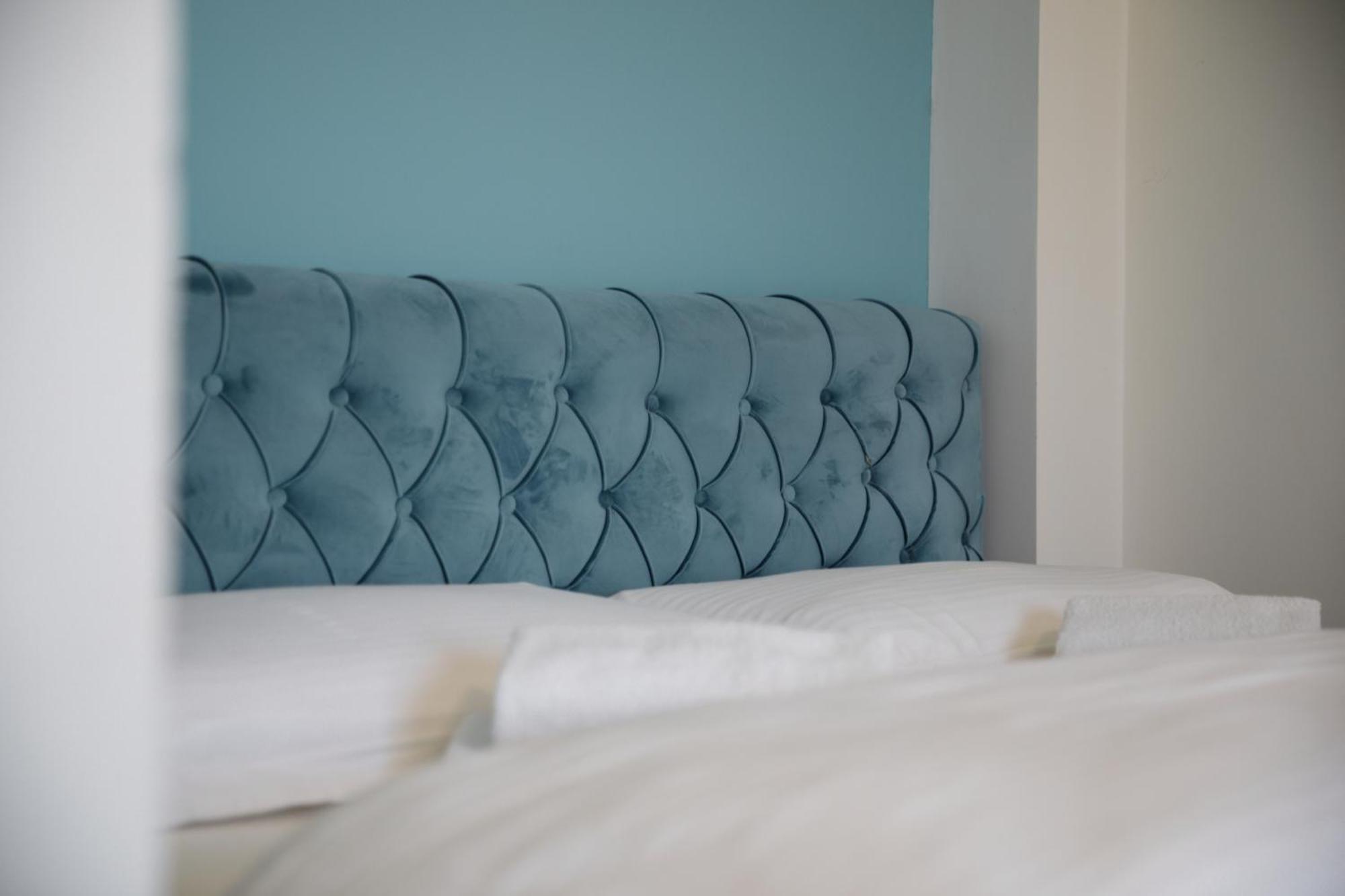 Bora Hotel Gjirokastër 외부 사진