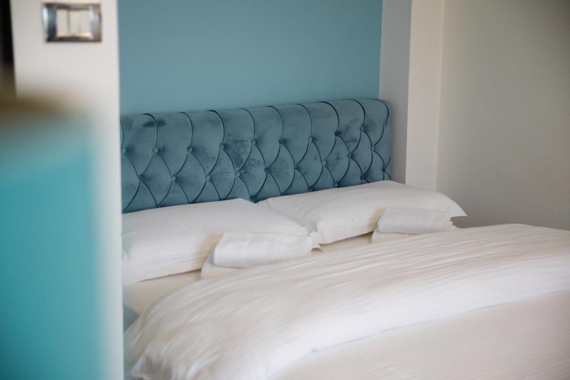Bora Hotel Gjirokastër 외부 사진
