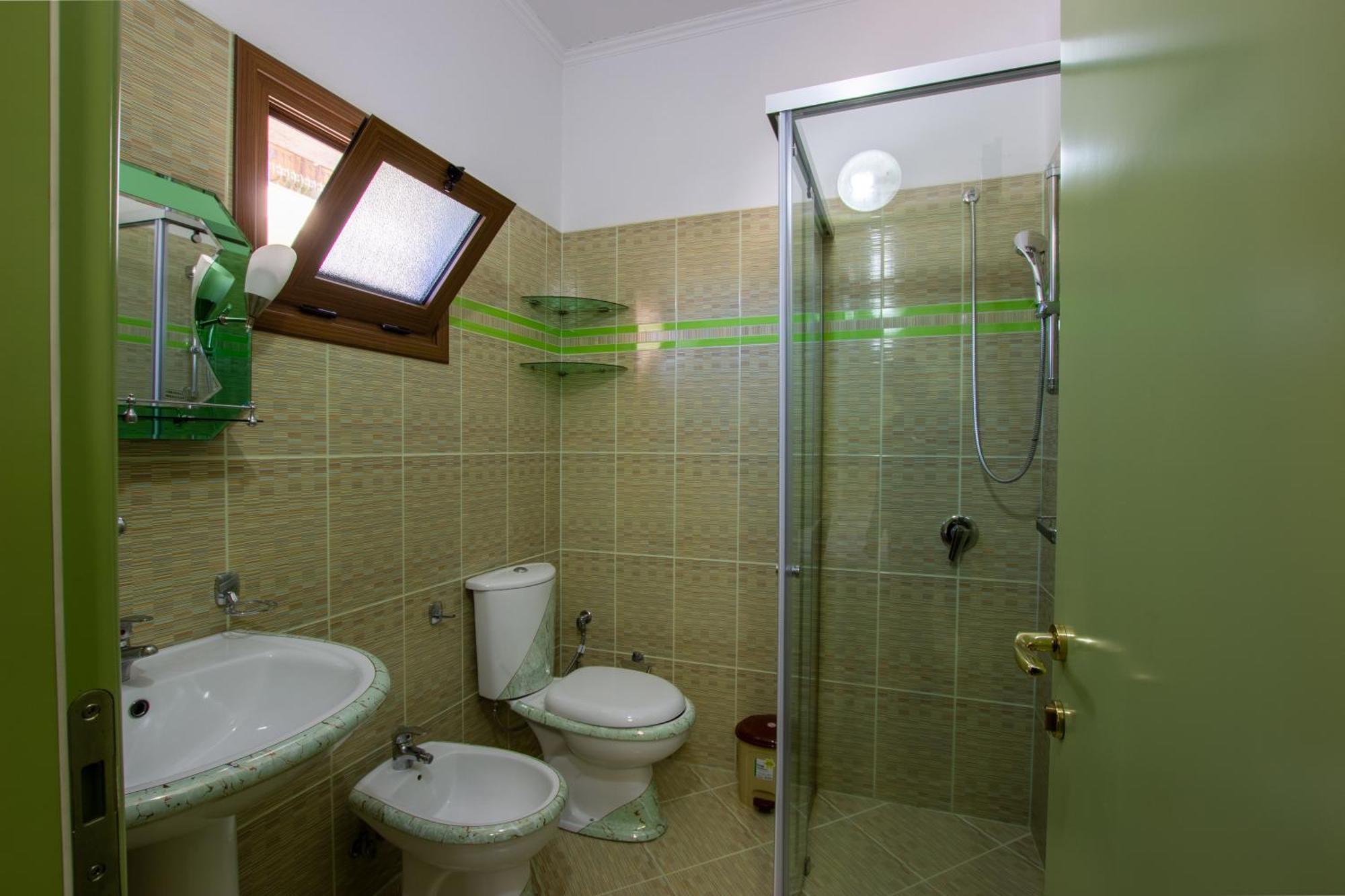 Bora Hotel Gjirokastër 외부 사진