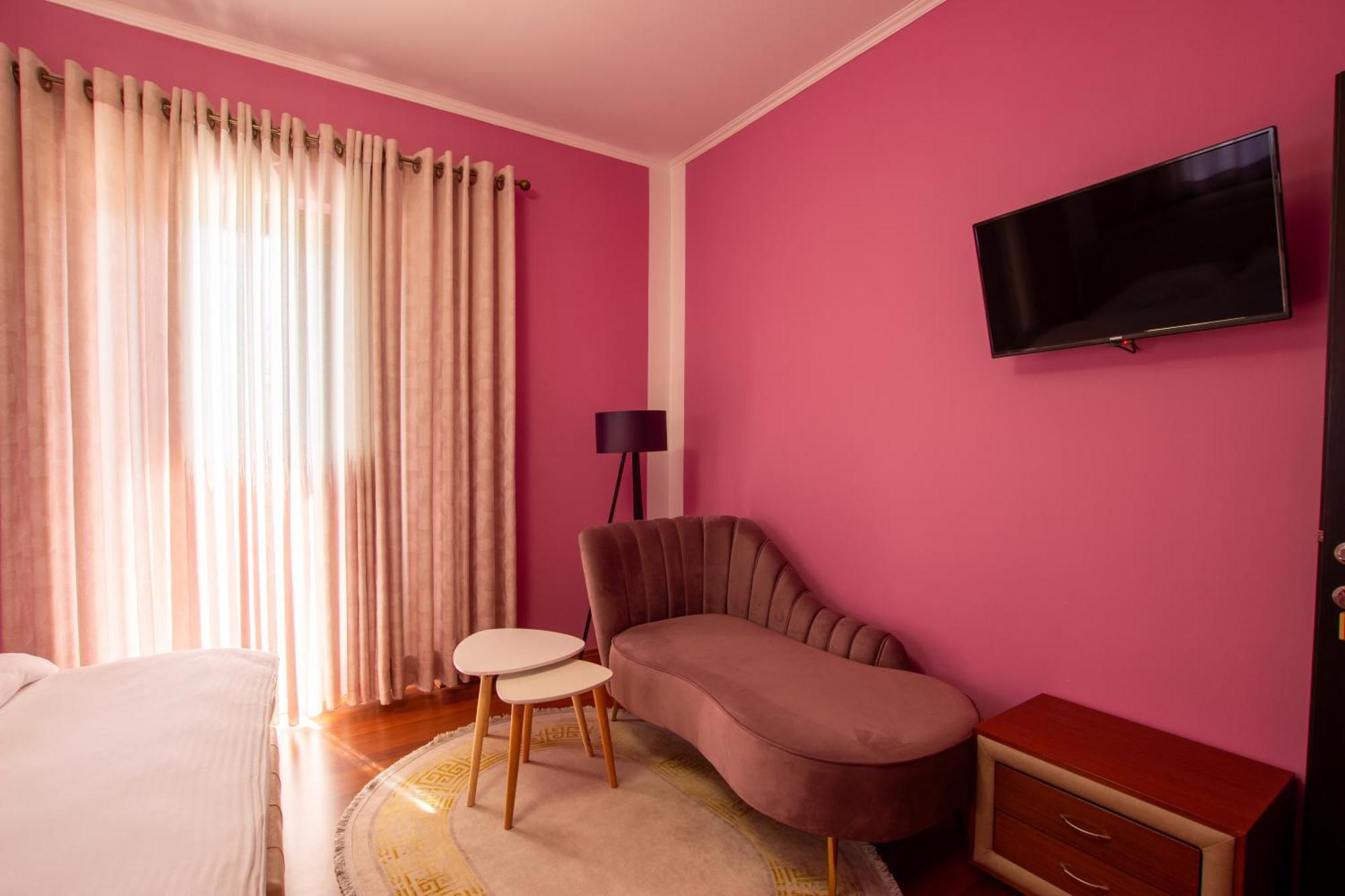 Bora Hotel Gjirokastër 외부 사진